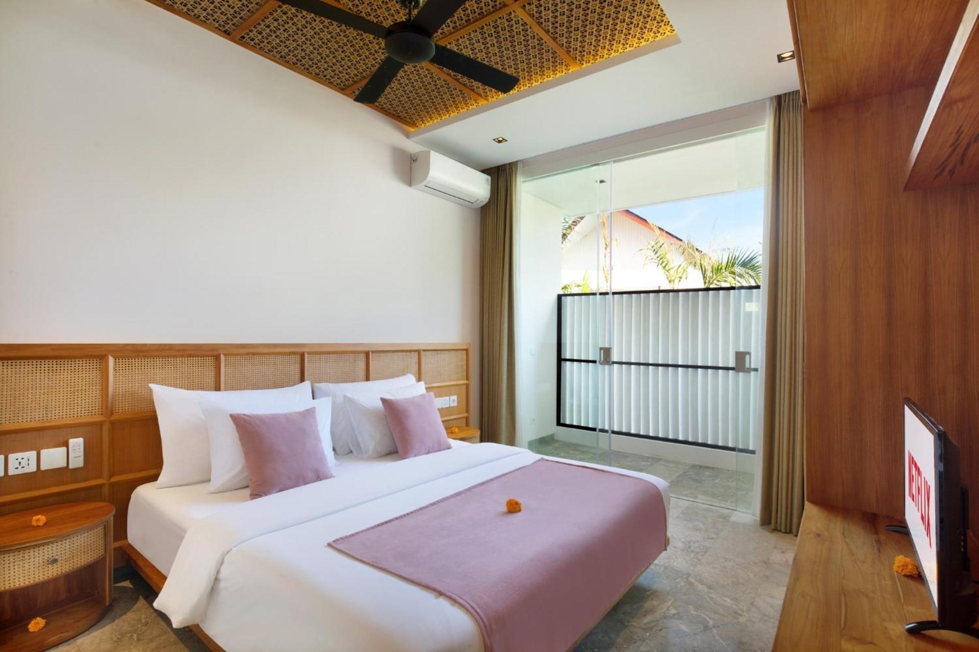 Eight Palms Villa Seminyak By Ini Vie Hospitality Extérieur photo